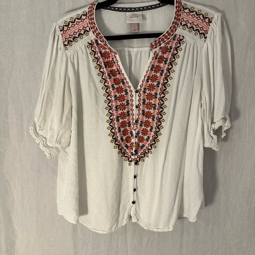 Knox Rose Cream and Red Embellished Blouse